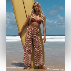 SOLD OUT RARE Billabong Free Fall Twill Print Wide Leg Twill Pants 28 geometric